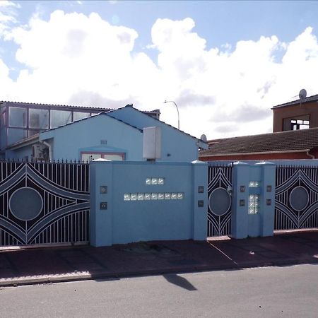 Khaya B&B Litha Park Cape Town Bagian luar foto