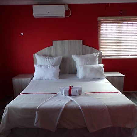 Khaya B&B Litha Park Cape Town Bagian luar foto